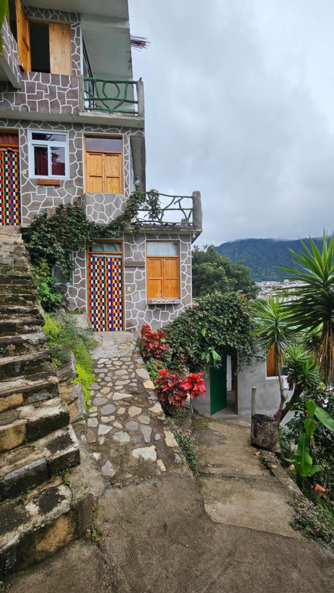 Eco Hotel Uxlabil Atitlan San Juan La Laguna Eksteriør billede