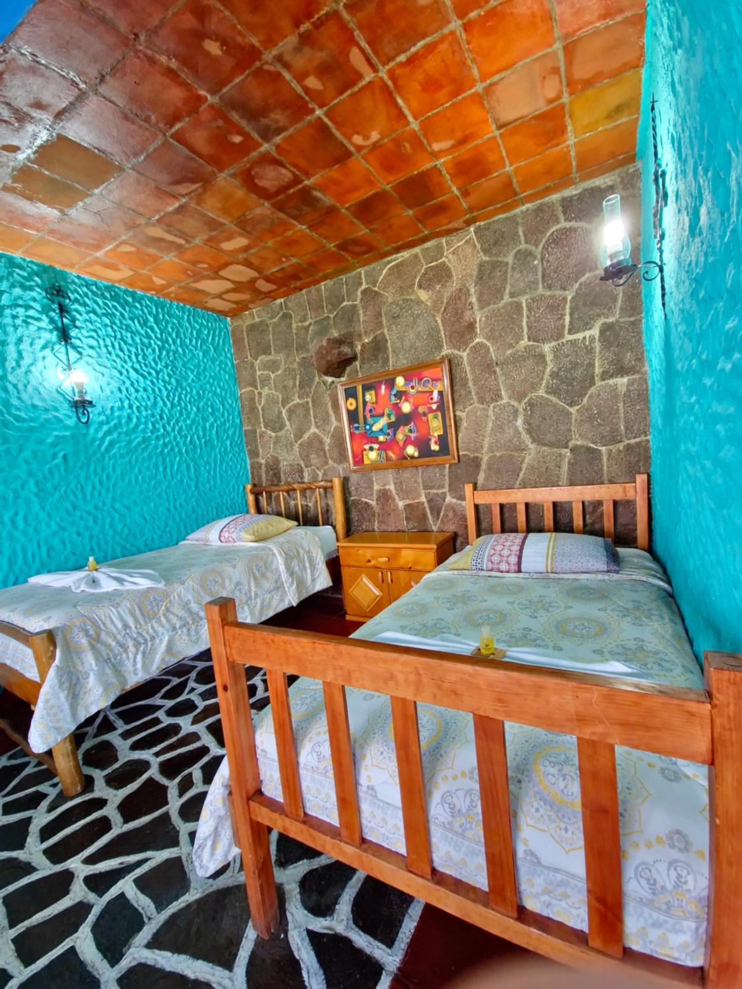 Eco Hotel Uxlabil Atitlan San Juan La Laguna Eksteriør billede
