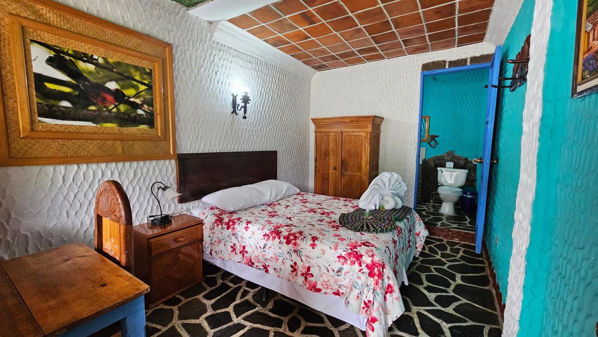 Eco Hotel Uxlabil Atitlan San Juan La Laguna Eksteriør billede