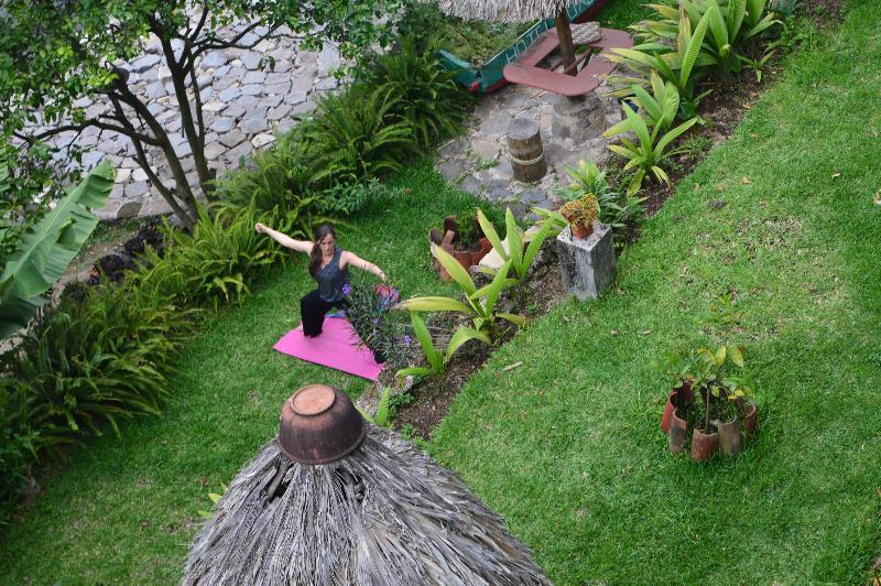 Eco Hotel Uxlabil Atitlan San Juan La Laguna Eksteriør billede